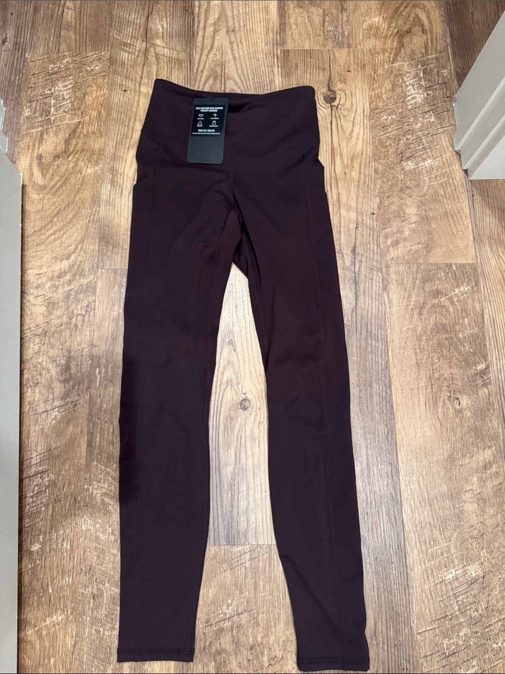 NEVER WORN Fabletics Fleece-Lined Leggings in Dark Plum